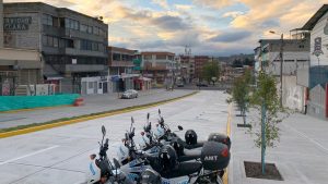 El 29 de julio, el Metro de Quito habilitó la calle Marchena al tránsito vehicular y peatonal en el tramo comprendido entre la avenida América y calle Antonio de Ulloa.