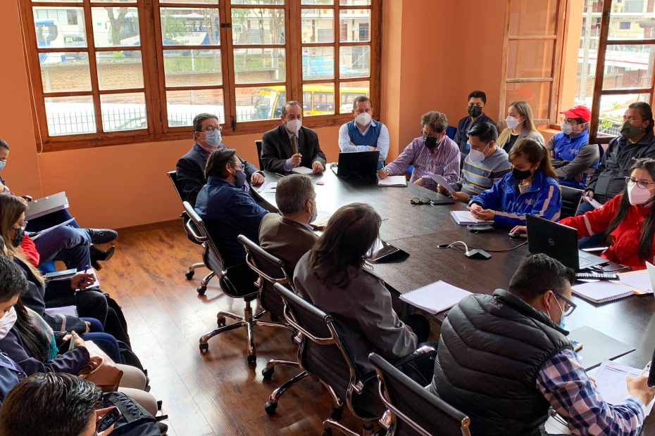 El 17 de noviembre se realizó la mesa de trabajo interinstitucional para dar seguimiento al trabajo para atender a las personas de Solanda.