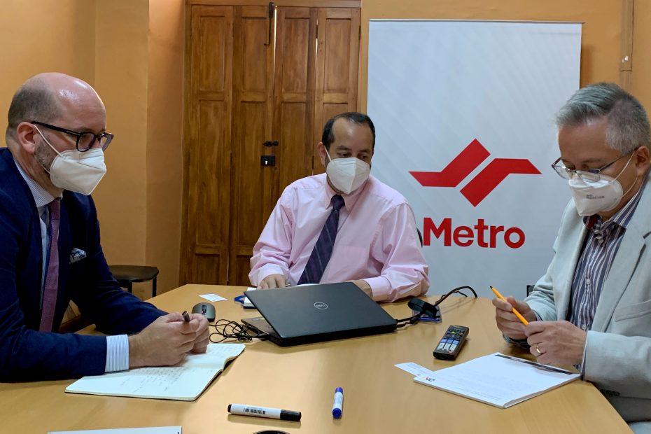 Representantes de Deutsche Bahn, el operador ferroviario más grande de Alemania, visitaron el Metro de Quito.