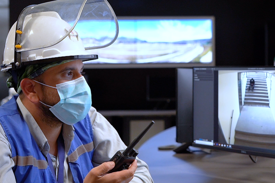 Metro de Quito tiene garantizada la intercomunicación cifrada con el sistema TETRA instalado en la primera línea.