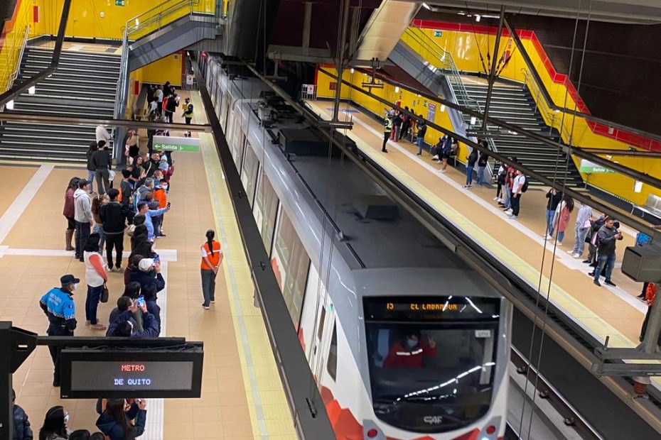 13 322 personas participaron en los viajes nocturnos del Metro de Quito en el fin de semana de carnaval entre el viernes y el domingo.