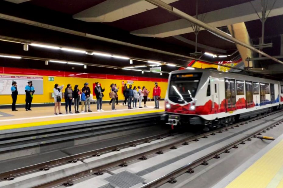 El Metro de Quito iniciará desde este martes 2 de mayo la prestación de servicio de transporte público con cobro.
