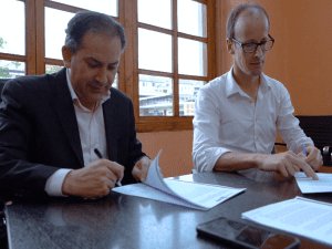 Se firmó el acta de entrega de los bienes del Metro de Quito a la empresa operadora como cumplimiento de la hoja de ruta para la operación.