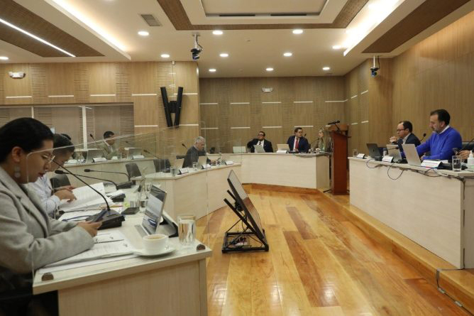 El Concejo Metropolitano realizó el primer debate en relación con el Reglamento del Usuario del Metro de Quito.
