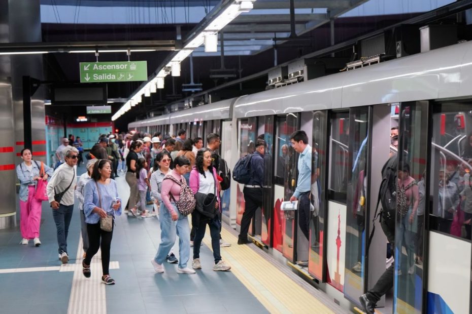 Para el feriado desde el 31 de octubre al 4 de noviembre, el Metro de Quito modifica sus horarios para garantizar la movilidad en la capital.