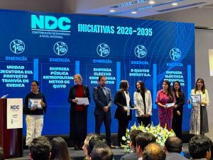 Metro de Quito es reconocido como un componente clave en el transporte, aportando a la reducción de emisiones de gases efecto invernadero.