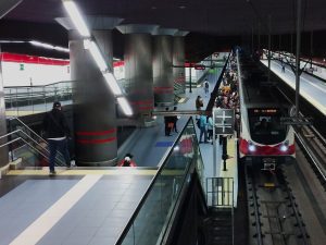 Durante abril, el promedio diario fue de 174.755 viajes, lo que representa un aumento de 440 mil viajes con respecto a marzo.