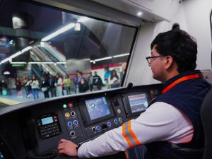 Metro de Quito es reconocido por ONU-Hábitat como modelo de transporte sostenible e innovador.
