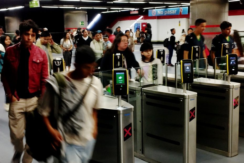 Récord de afluencia en el Metro de Quito previo a su segundo aniversario de funcionamiento