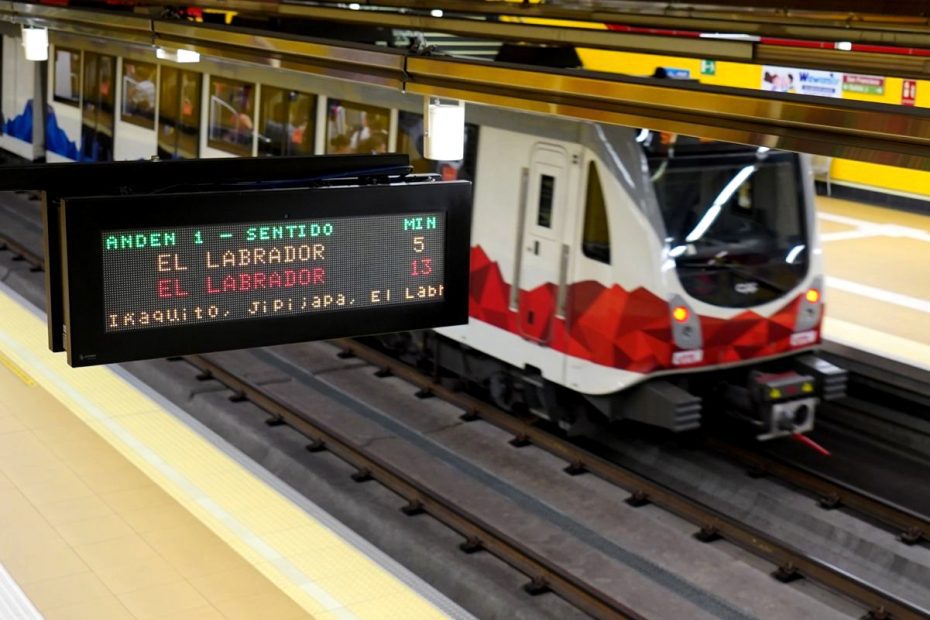 El alcalde Muñoz anunció la adjudicación de la consultoria para los estudios definitivos de la ampliación del Metro de Quito hasta La Ofelia.