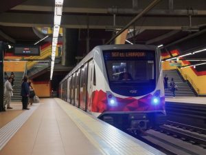 Viernes 22 y sábado 23 de mayo habrá horarios extendidos del Metro para reactivar la cultura durante el feriado por la Batalla de Pichincha.