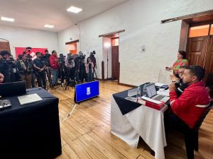Metro presentó documentación sobre contratación de servicios de mantenimiento, estado de infraestructura y condiciones del material rodante.